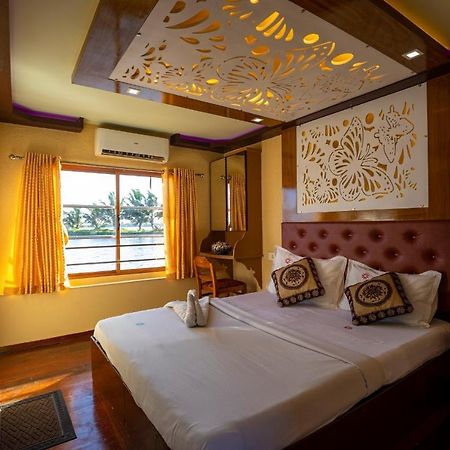 Kerala Nature Houseboat By Coco Floatel Alappuzha المظهر الخارجي الصورة